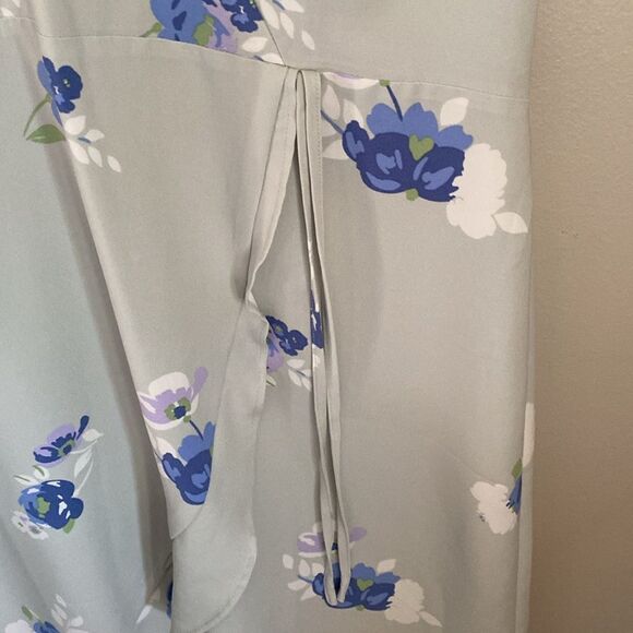 LOFT Women's Floral Wrap Dress - Blue and White - Picture 3 of 4